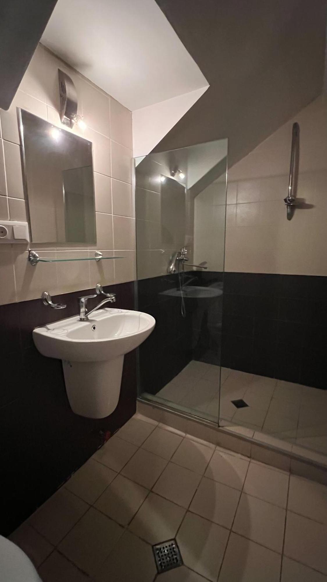 Duma Hotel Tiflis Dış mekan fotoğraf